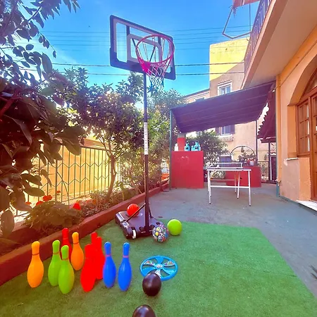 Апартаменты Fay's Barbeque Garden House -family Activities Corfu Port