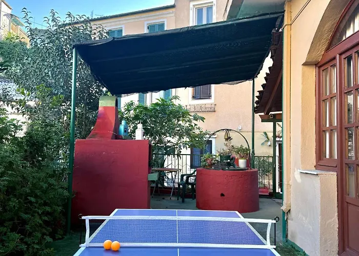 Fay's Barbeque Garden House -family Activities Corfu Port Apartamento *