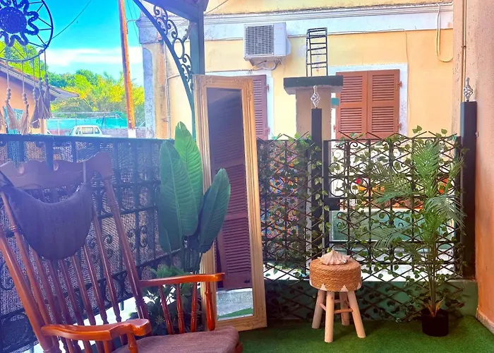 Fay's Barbeque Garden House -family Activities Corfu Port Apartamento